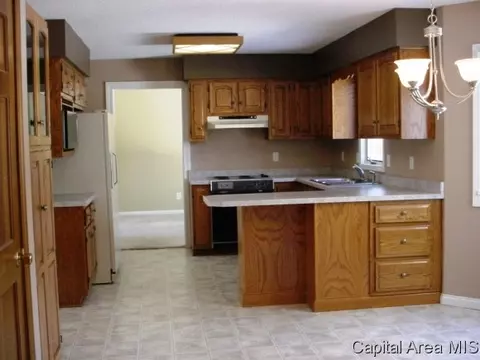 1824 Windycrest Dr, Springfield, IL 62704 photo 7