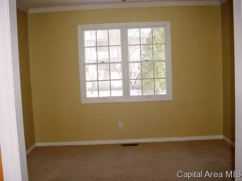1824 Windycrest Dr, Springfield, IL 62704 photo 6
