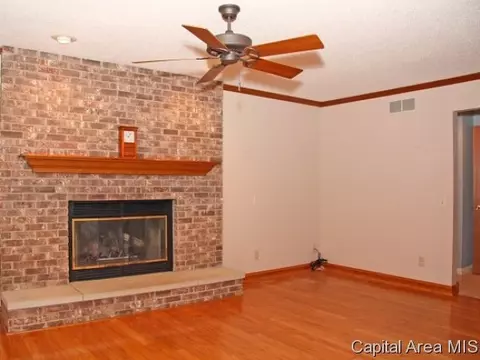 1824 Windycrest Dr, Springfield, IL 62704 photo 3