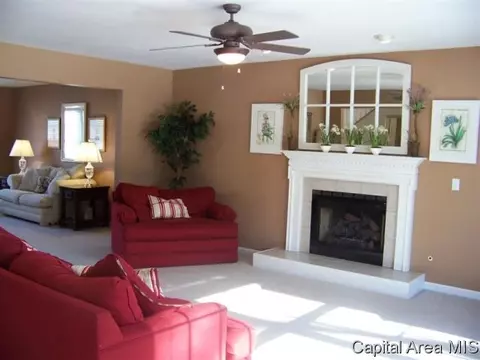 4644 Barrington, Springfield, IL 62711 photo 4
