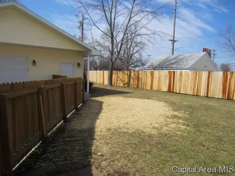 3207 Sheridan St, Springfield, IL 62703 photo 10