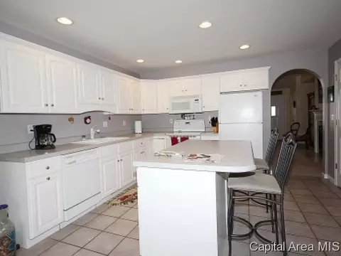 2815 Wordsworth Dr, Springfield, IL 62711 photo 5