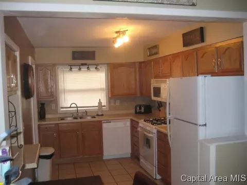 3219 Sheridan, Springfield, IL 62703 photo 3