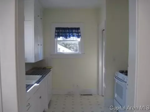 1837 S State St, Springfield, IL 62704 photo 10