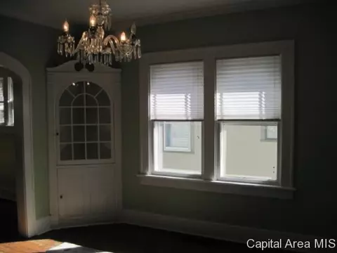 1837 S State St, Springfield, IL 62704 photo 6