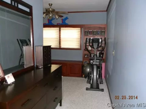 216 N Douglas, Springfield, IL 62702 photo 4
