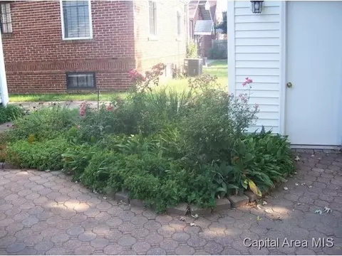 2429 S 7th, Springfield, IL 62703 photo 23