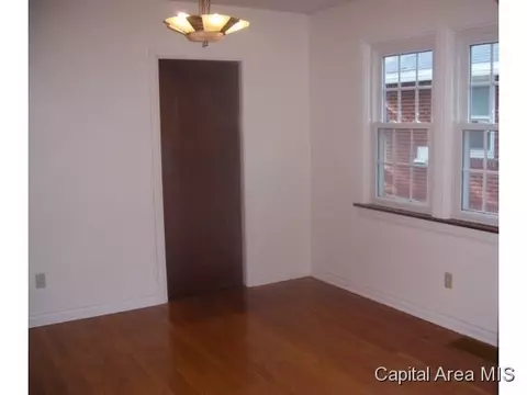 2429 S 7th, Springfield, IL 62703 photo 4