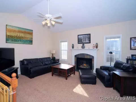 855 Cornsilk, Sherman, IL 62684 photo 3