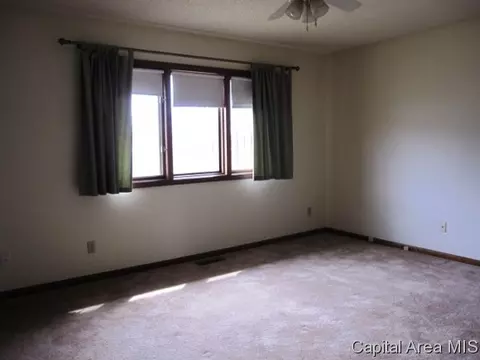 1180 Willowbrook Dr, Springfield, IL 62711 photo 18