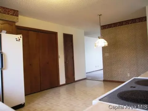 1180 Willowbrook Dr, Springfield, IL 62711 photo 10