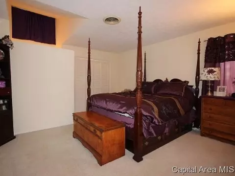 41 Country Pl, Springfield, IL 62703 photo 4