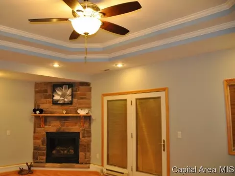 512 Dunbarton, Sherman, IL 62684 photo 14