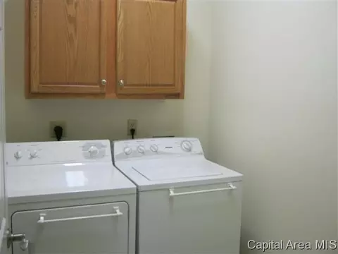 3540 Glengate Dr, Springfield, IL 62711 photo 10