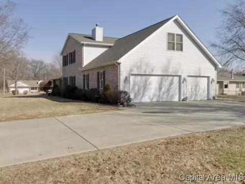3912 Iris, Springfield, IL 62707 photo 2