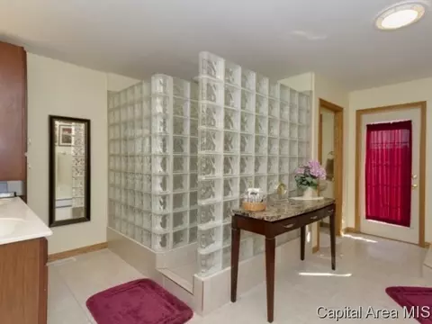 3912 Iris, Springfield, IL 62707 photo 11