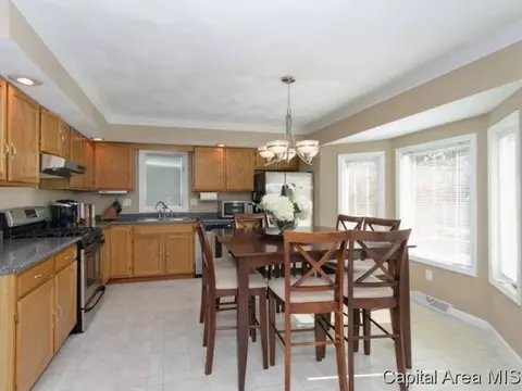 2512 Winfield, Springfield, IL 62704 photo 8