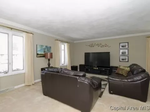 2512 Winfield, Springfield, IL 62704 photo 3