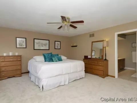 2512 Winfield, Springfield, IL 62704 photo 9