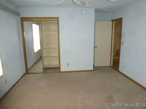 3317 Rawlings Dr, Springfield, IL 62704 photo 11