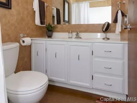 7724 Hunt Rd, Springfield, IL 62712 photo 14
