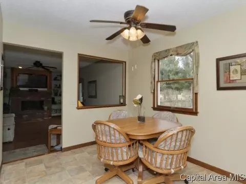 7724 Hunt Rd, Springfield, IL 62712 photo 5