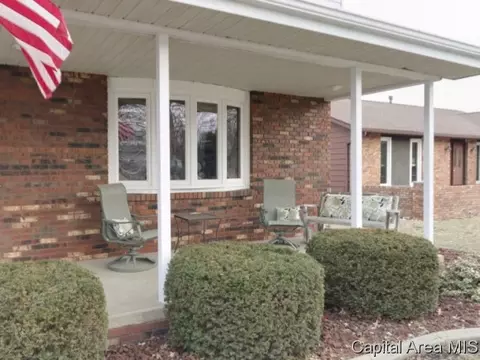 7724 Hunt Rd, Springfield, IL 62712 photo 2
