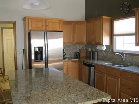 5404 Bunting Rd, Springfield, IL 62711 photo 4
