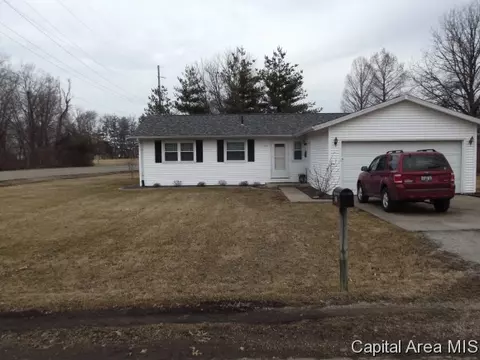 701 Dove, Athens, IL 62613 photo 10