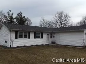 701 Dove, Athens, IL 62613 photo 2