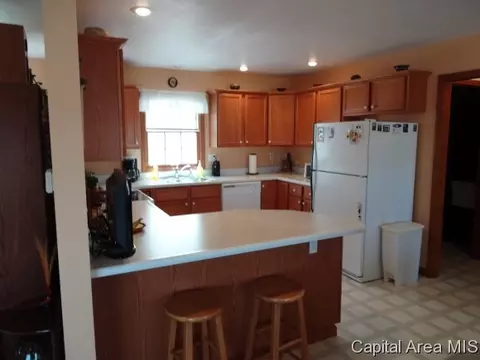 4005 Oakview Dr, Springfield, IL 62712 photo 8