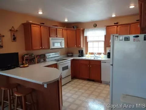 4005 Oakview Dr, Springfield, IL 62712 photo 6