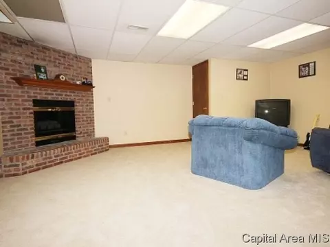 821 E Spruce, Chatham, IL 62629 photo 21