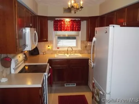 2305 Westview, Springfield, IL 62704 photo 9