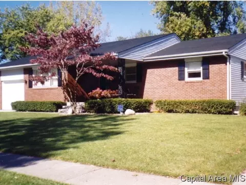 2305 Westview, Springfield, IL 62704 photo 1