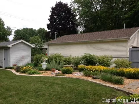 2305 Westview, Springfield, IL 62704 photo 3