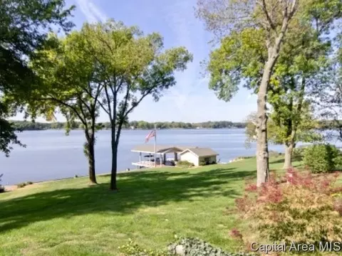 97 Linden Ln, Springfield, IL 62704 photo 8
