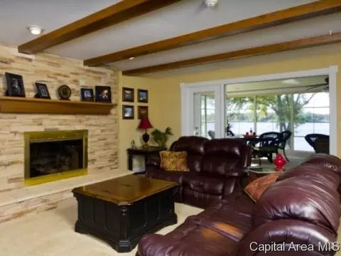 97 Linden Ln, Springfield, IL 62704 photo 4