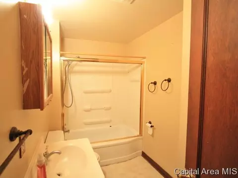 1928 N 22nd St, Springfield, IL 62702 photo 5