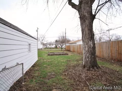 1928 N 22nd St, Springfield, IL 62702 photo 9