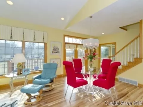 8 Hickory Ridge Ln, Springfield, IL 62707 photo 10