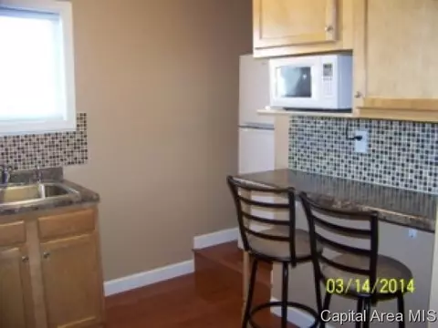 2824 S 4th St, Springfield, IL 62703 photo 4