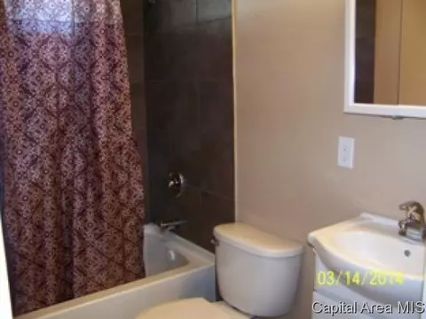 2824 S 4th St, Springfield, IL 62703 photo 6