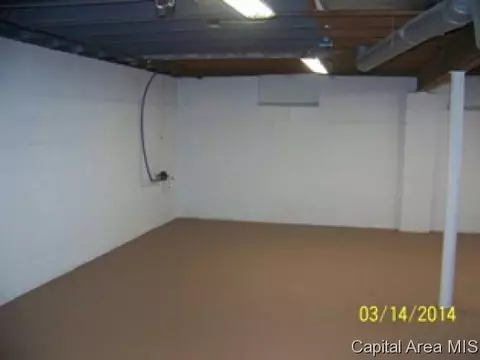 2824 S 4th St, Springfield, IL 62703 photo 9