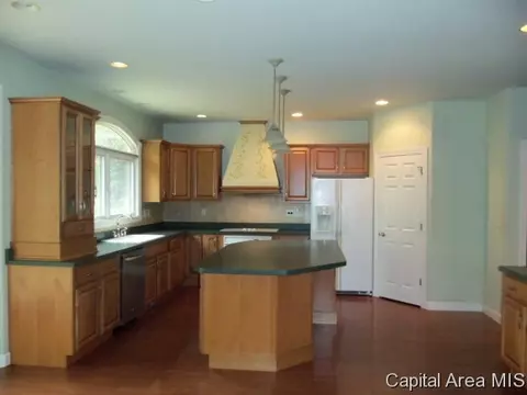 3516 Sundance Dr, Springfield, IL 62711 photo 5