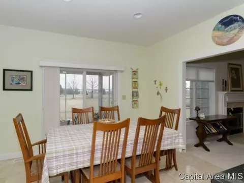 2905 Wildcat Ct, Springfield, IL 62711 photo 4