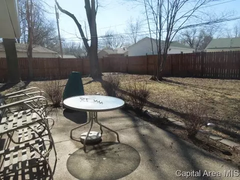 2432 E Devonshire Rd, Springfield, IL 62703 photo 15