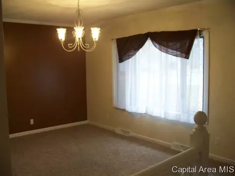 7704 Hunt Rd, Springfield, IL 62712 photo 5