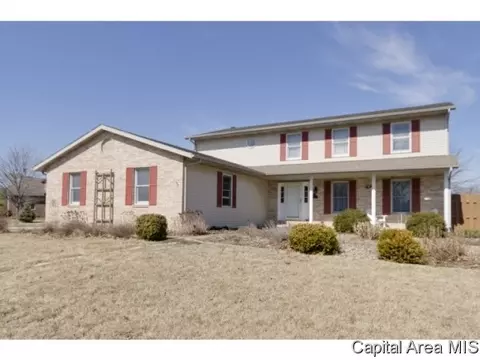 3917 Greenfield Dr, Springfield, IL 62704 photo 1