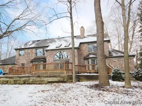 836 Coventry Pt, Springfield, IL 62702 photo 2